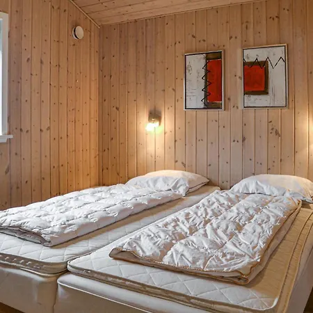 Amazing In Henne With Sauna Semesterbostad Henne Strand