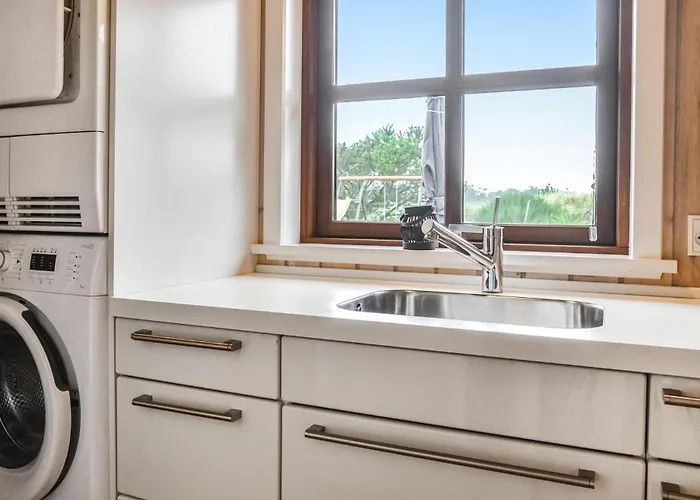 度假居 Amazing In Henne With Sauna