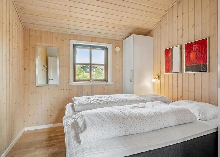 Amazing In Henne With Sauna * 亨讷斯特兰德